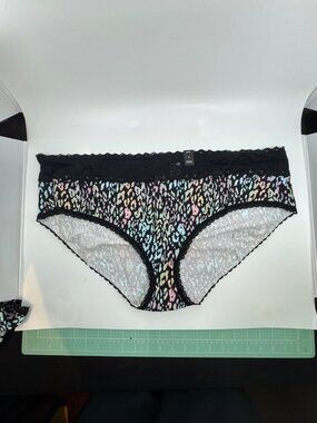 Torrid Multicolour Cheeky Cotton Mid Rise Panty Plus Underwear NWT Size 4